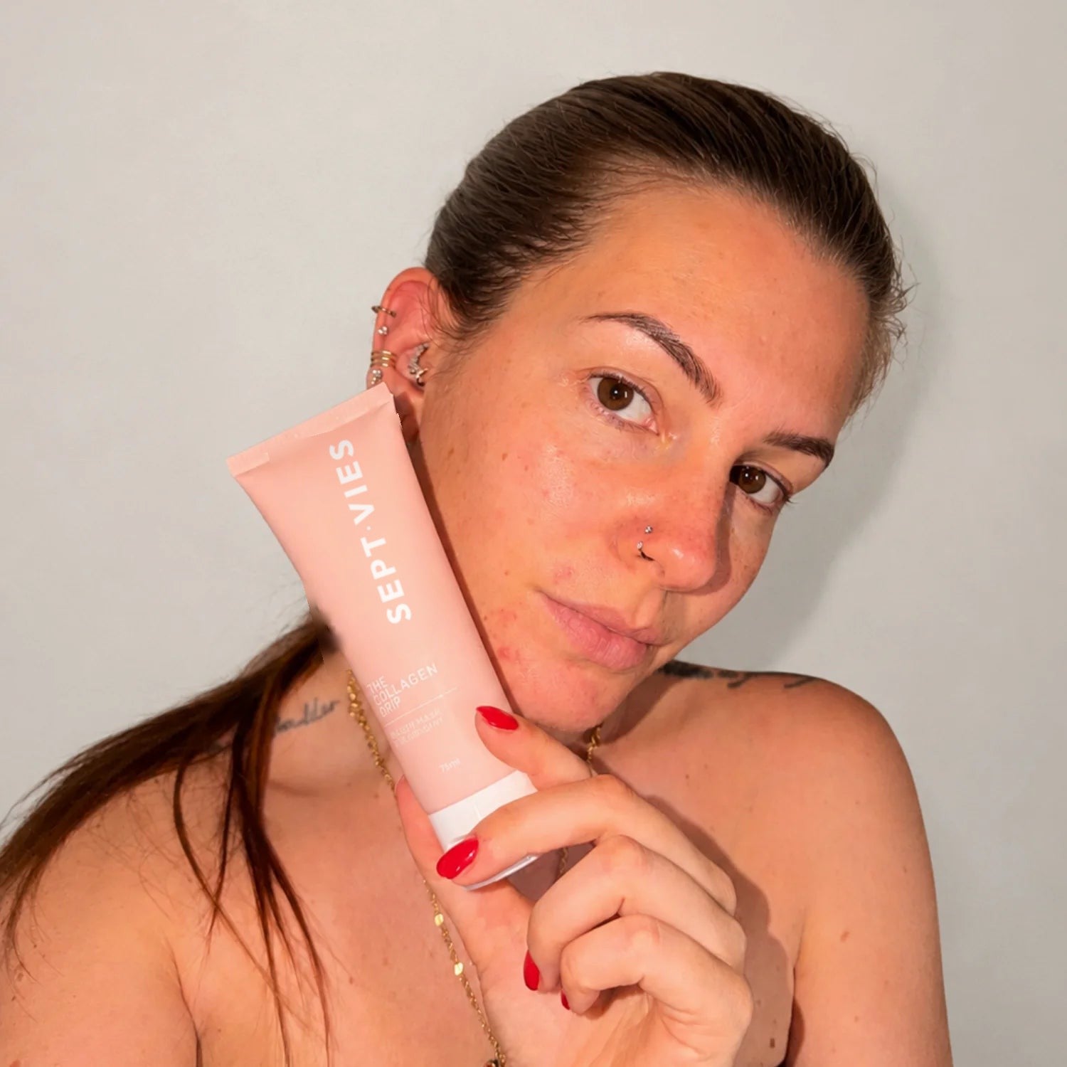 Cliente con la Maschera al Collagene SEPT VIES